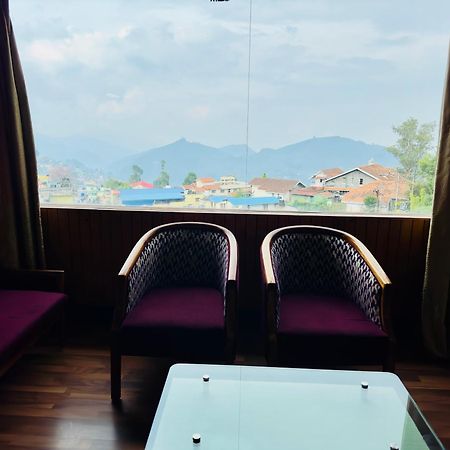 Poppys Pleasant Stay Kodaikanal Exteriör bild