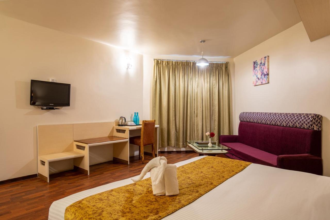 Poppys Pleasant Stay Kodaikanal Exteriör bild